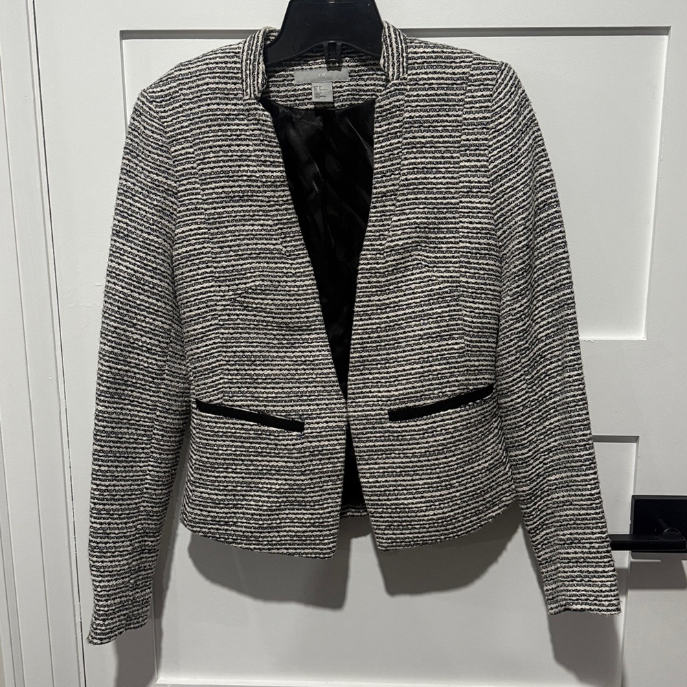 H&M Black and White Textured Blazer